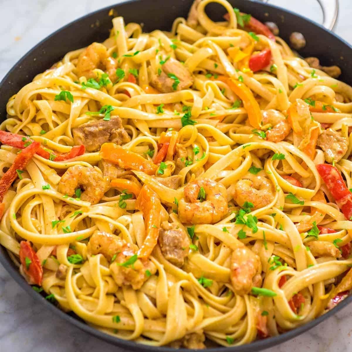 Chicken & Shrimp Linguine