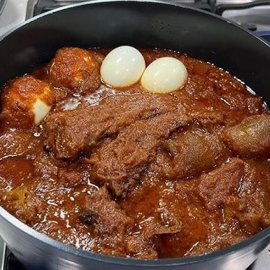 Waakye & Stew (Assorted Meats)
